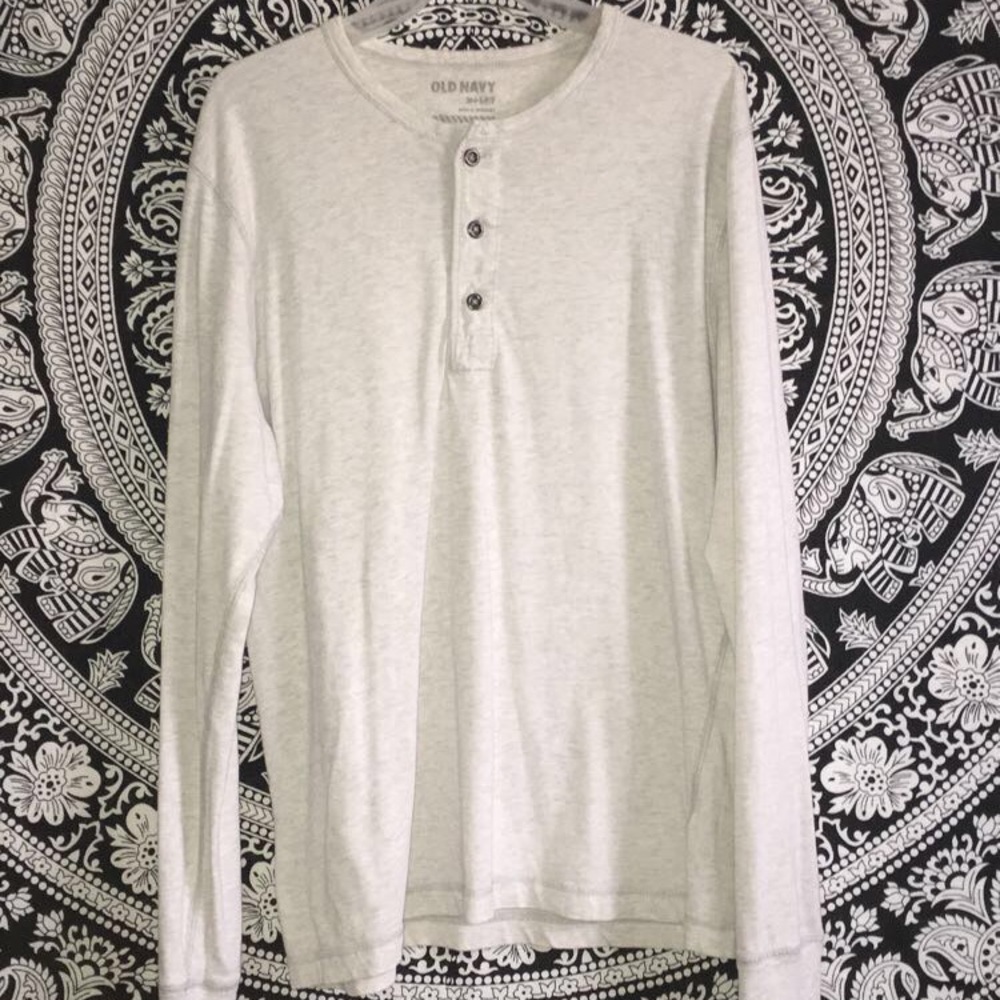 Old navy long sleeve